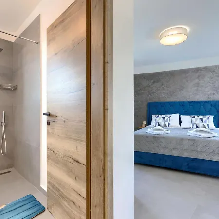 Mi By Interhome * プーラ