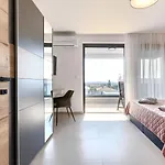 Mi By Interhome Pula
